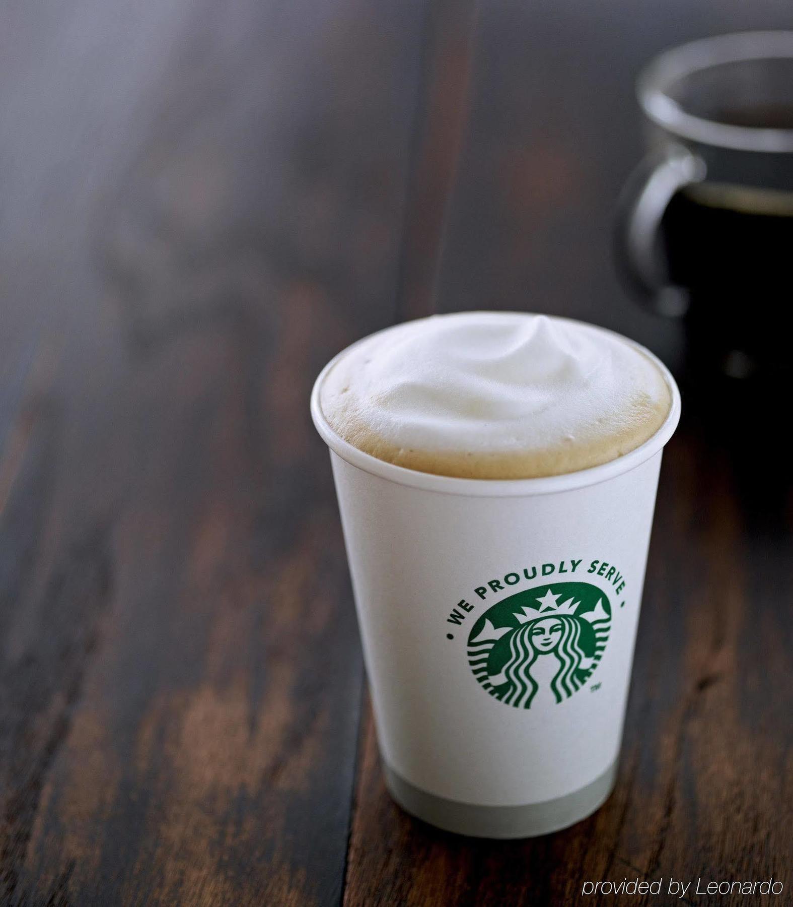 ホテル コートヤード ガトリンバーグ ダウンタウン エクステリア 写真